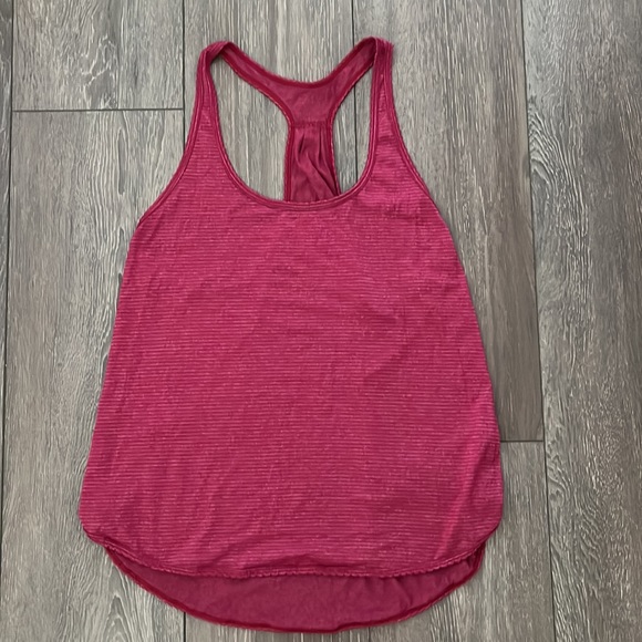 Lululemon Tank - 105 F Singlet - Picture 2 of 15
